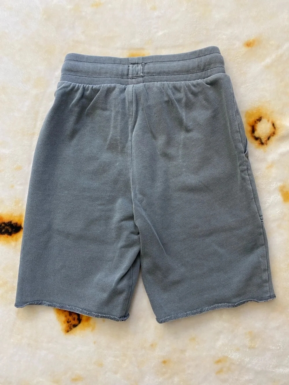 ⭐️ GAP Kids Comfy Drawstring Shorts in Gray, S (6-7) Unisex